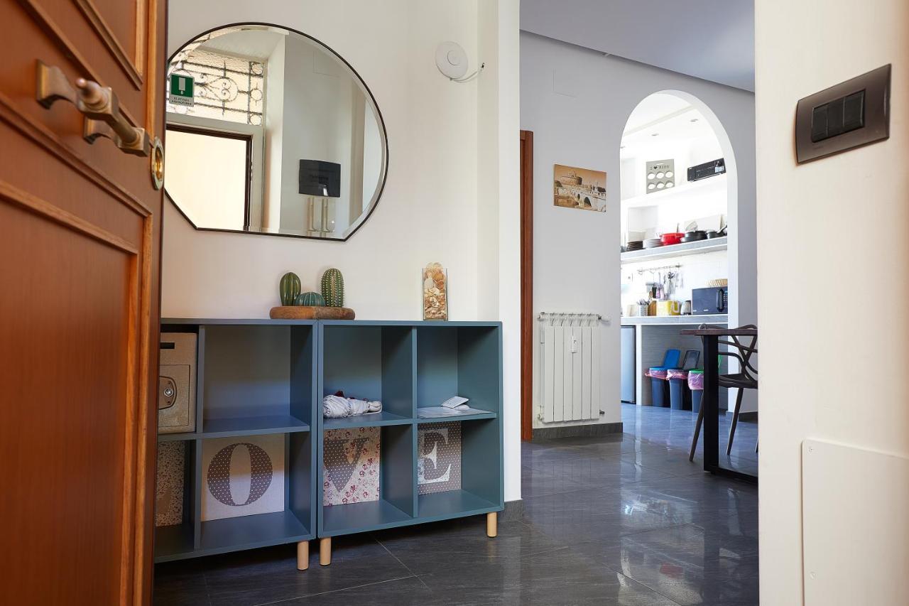 Apartment In Front Of St Peter'S Square And Vatican Museums - Mypad In Rome Exterior photo